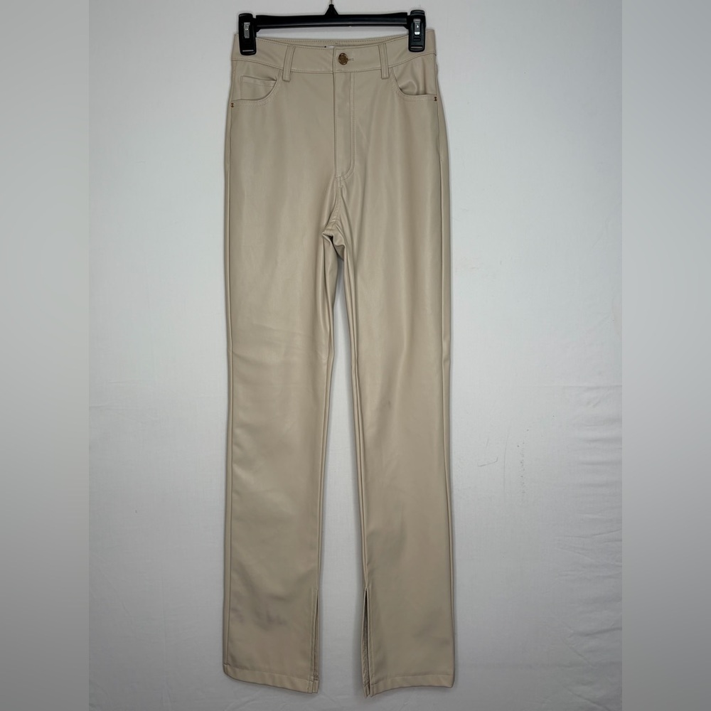 Zara women’s Size 2 Beige Faux Leather Pants Slit Hem Vegan Leather NWT(A283)✨